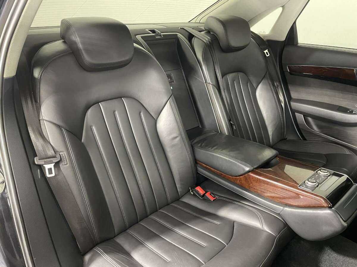 Купить Audi A8 Long, 2011, 203 288 км, фото №16