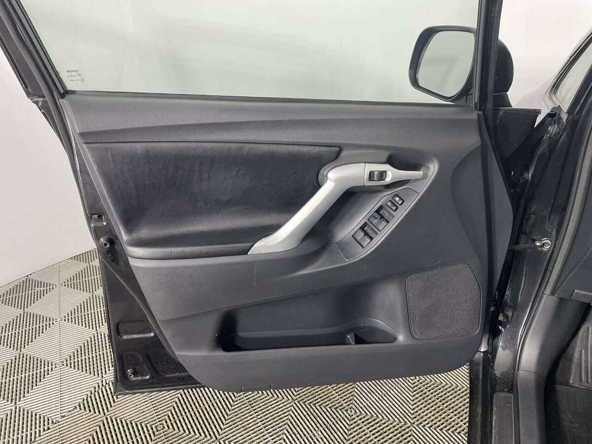 Купить Toyota Verso, 2011, 235 711 км, фото №8