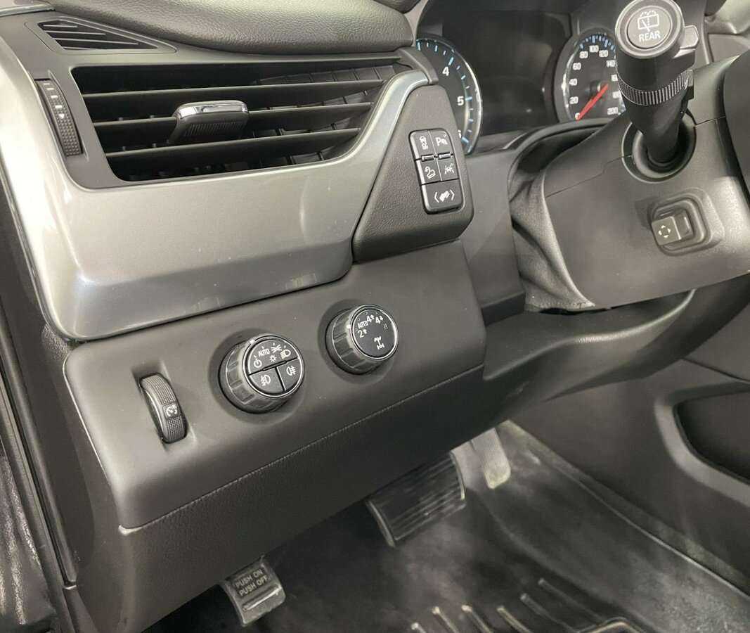 Купить Chevrolet Tahoe, 2017, 176 905 км, фото №9