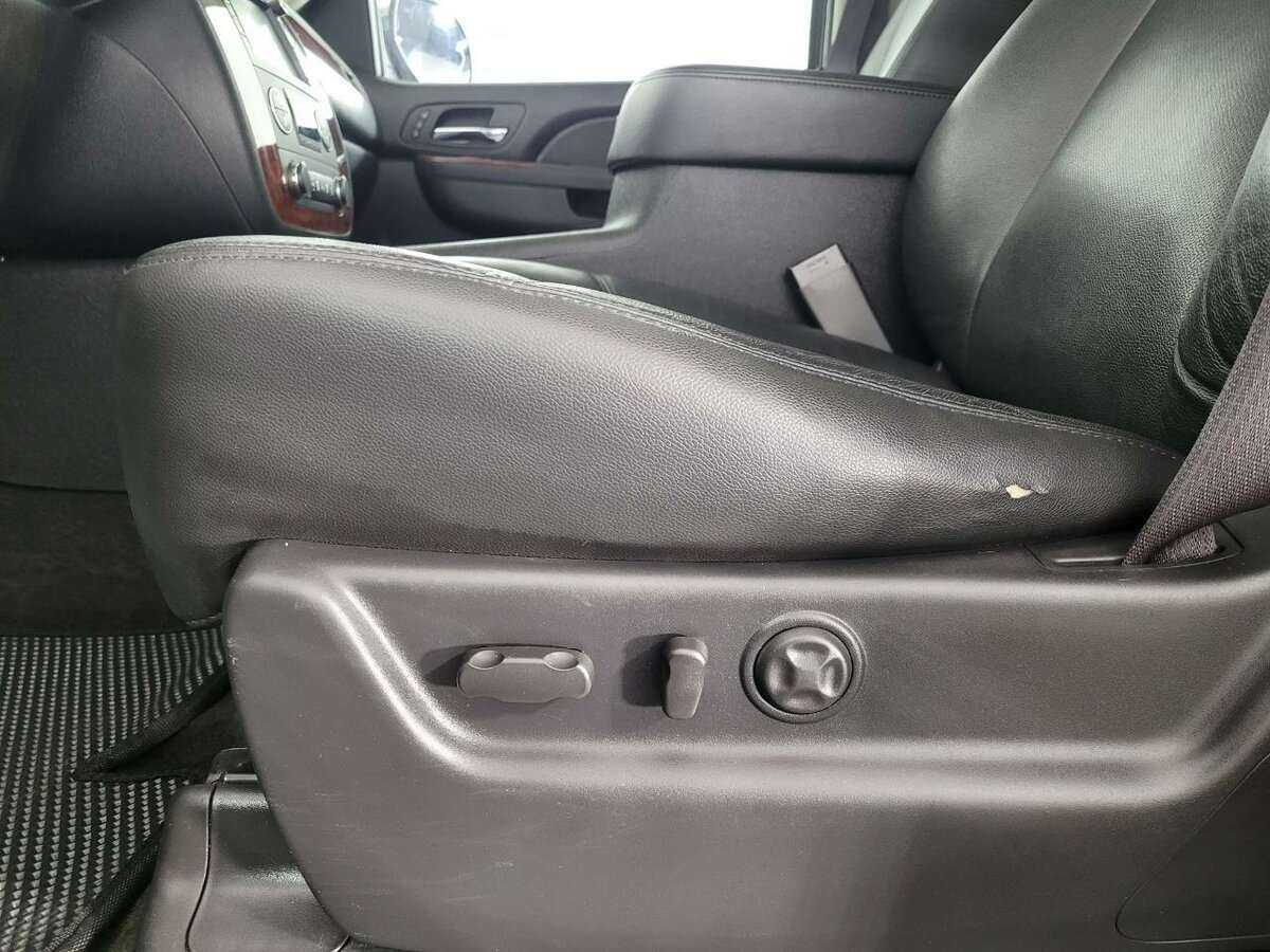 Купить Chevrolet Tahoe 6AT, 2013, 84 288 км, фото №9