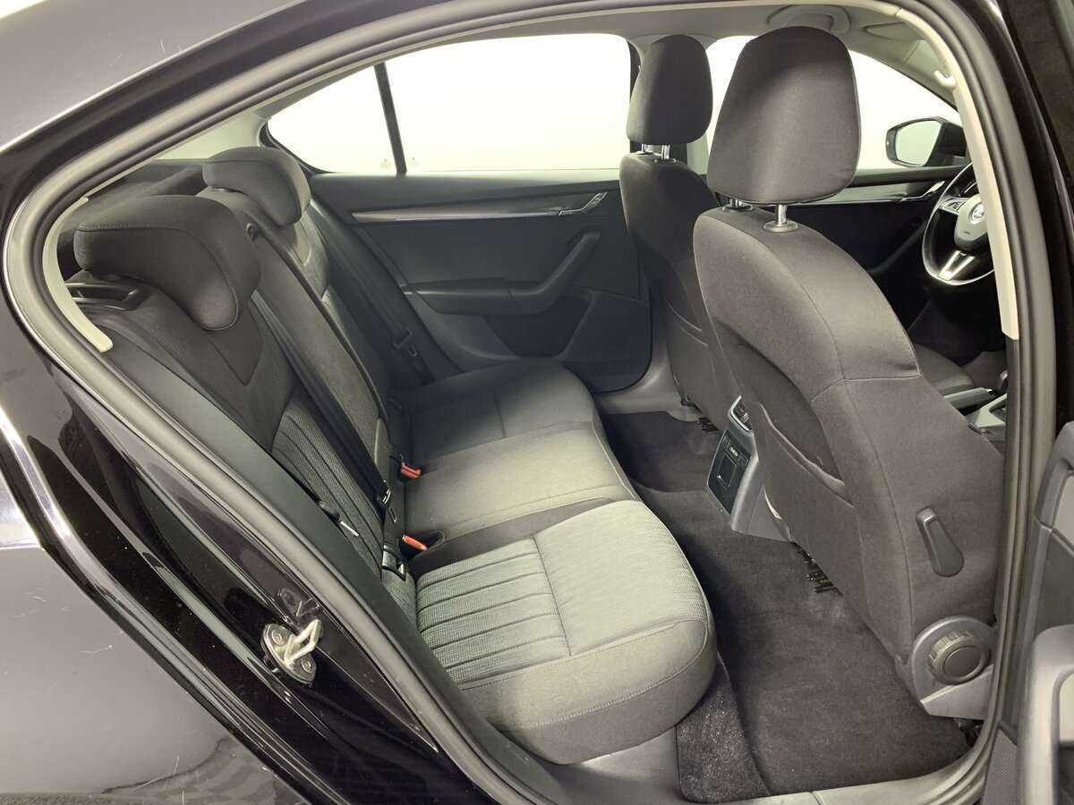 Купить Skoda Octavia, 2018, 142 835 км, фото №18