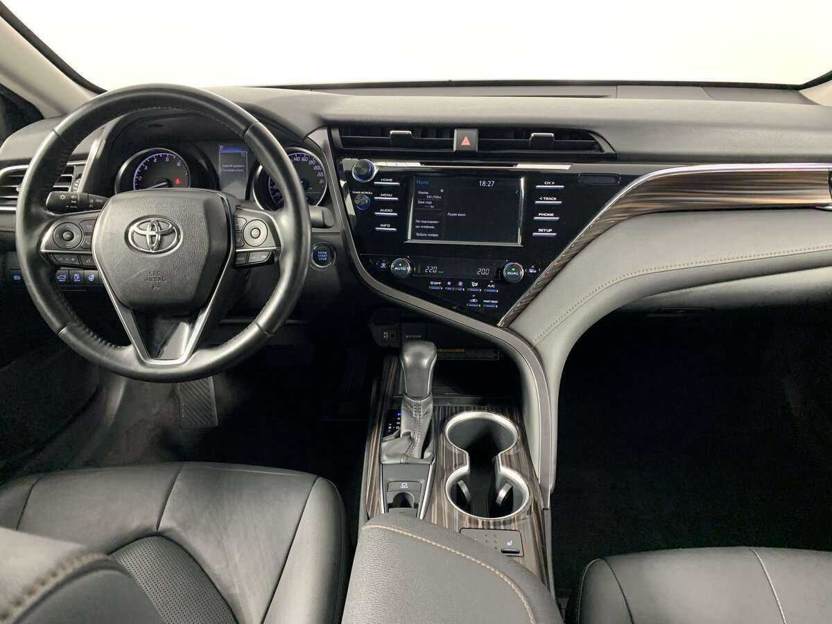 Купить Toyota Camry, 2019, 89 169 км, фото №10