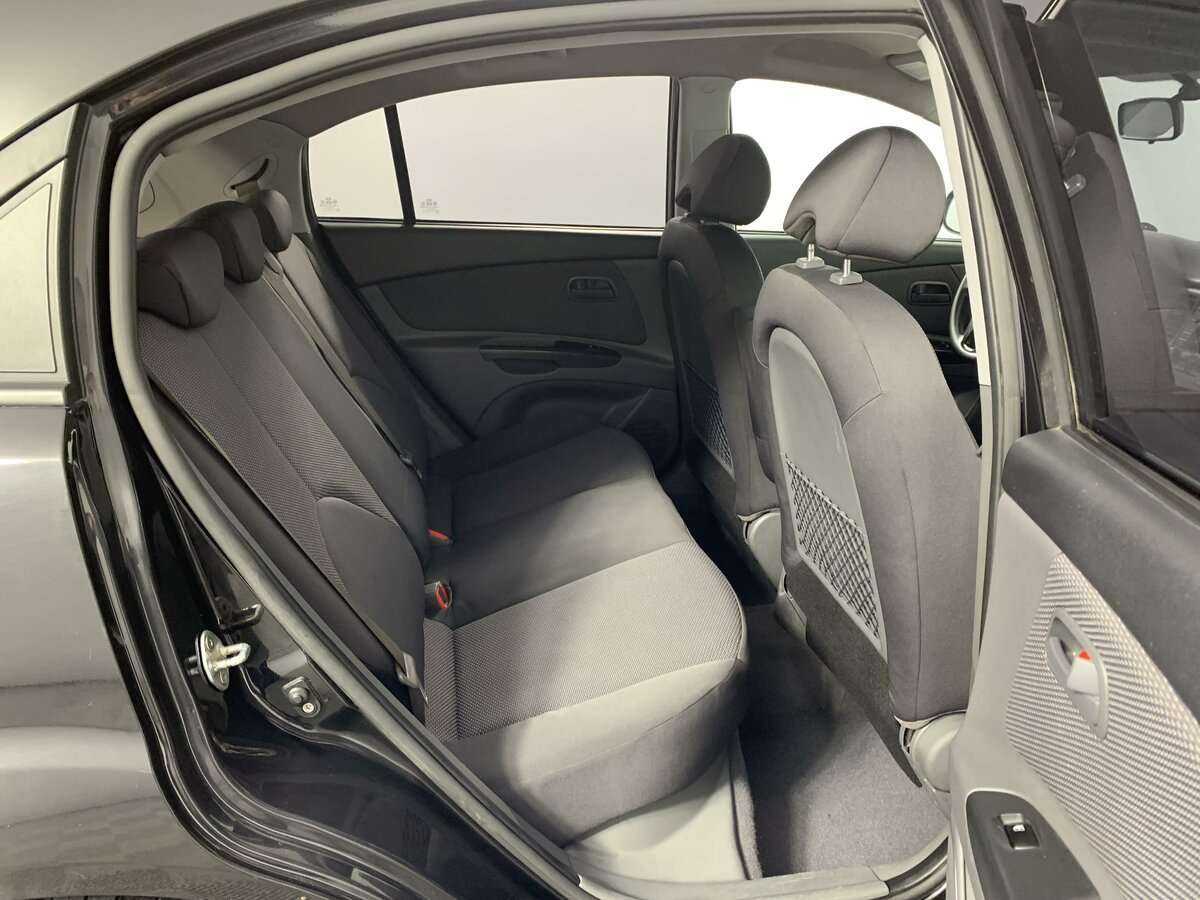 Купить Kia Rio, 2010, 360 001 км, фото №15