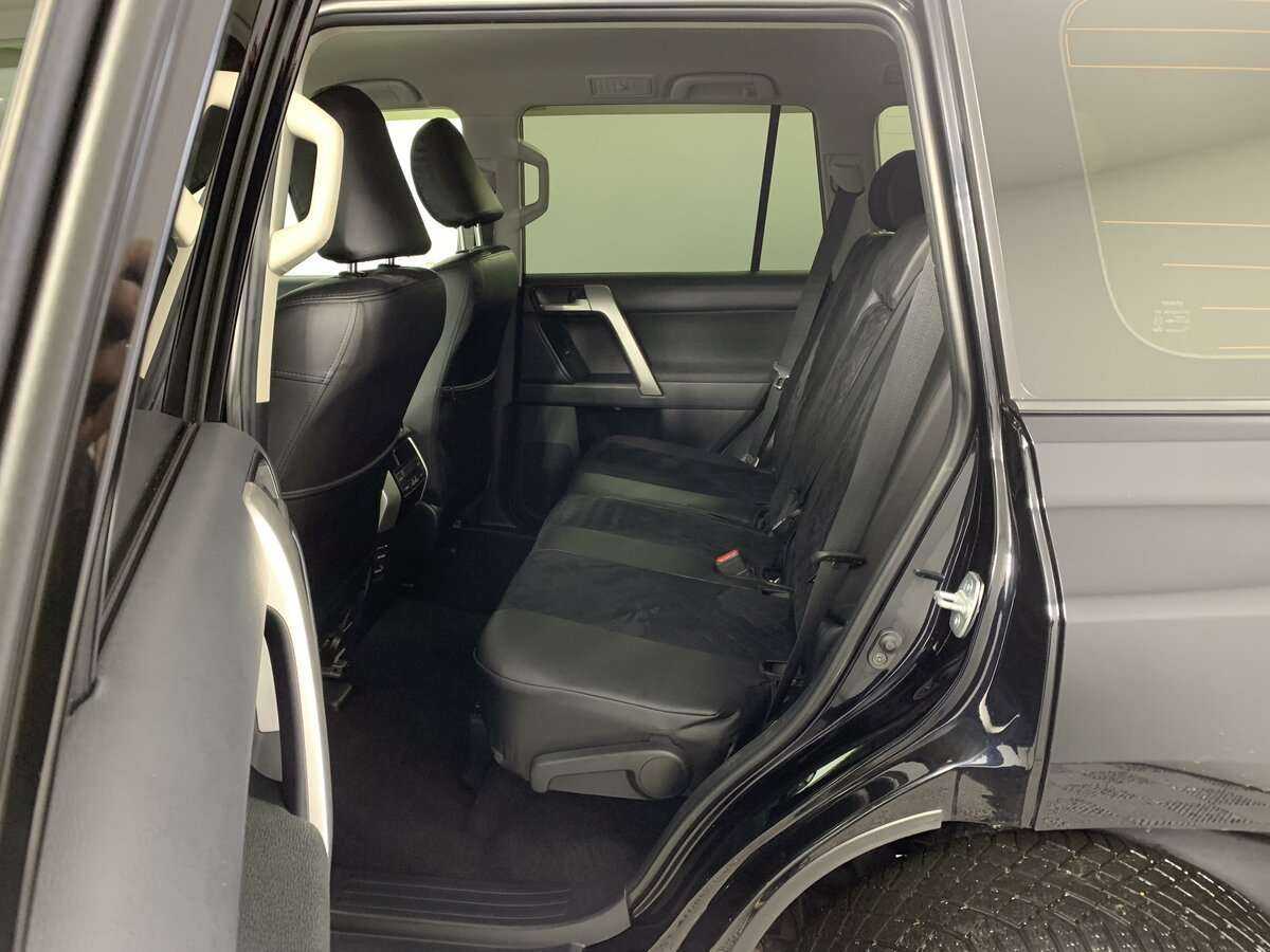 Купить Toyota Land Cruiser Prado, 2020, 148 563 км, фото №9