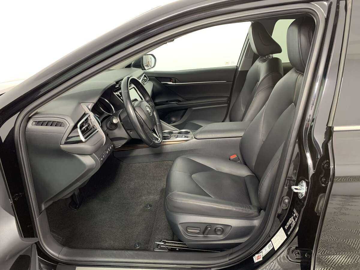 Купить Toyota Camry, 2019, 132 745 км, фото №14