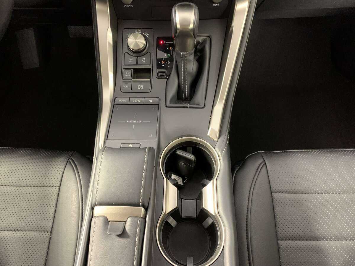 Купить Lexus NX 200, 2020, 42 571 км, фото №18