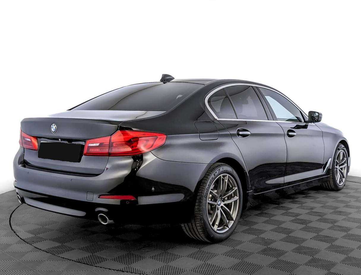 Купить BMW 5 серии 520d, 2018, 266 277 км, фото №4