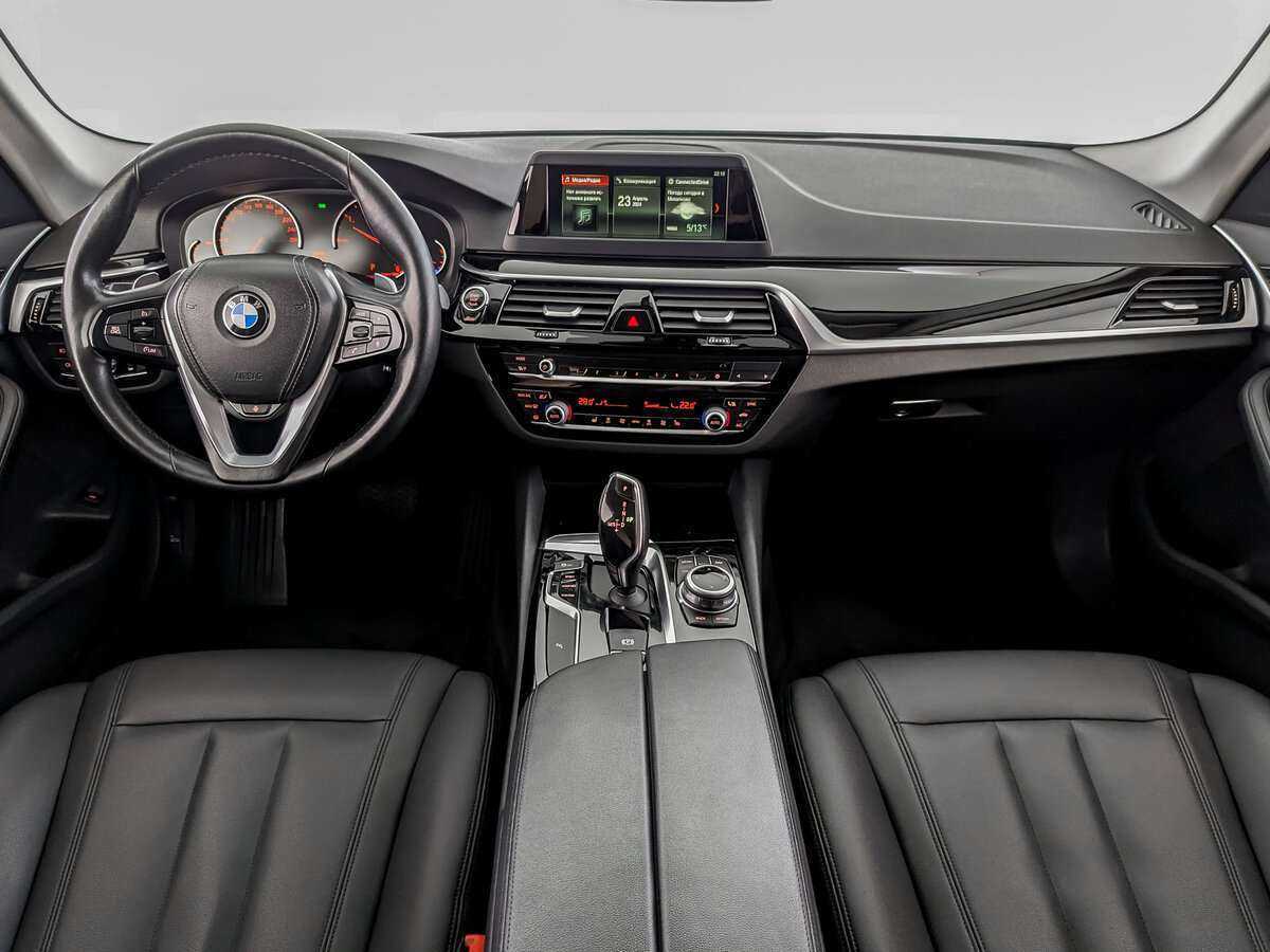 Купить BMW 5 серии 520d, 2018, 266 277 км, фото №10