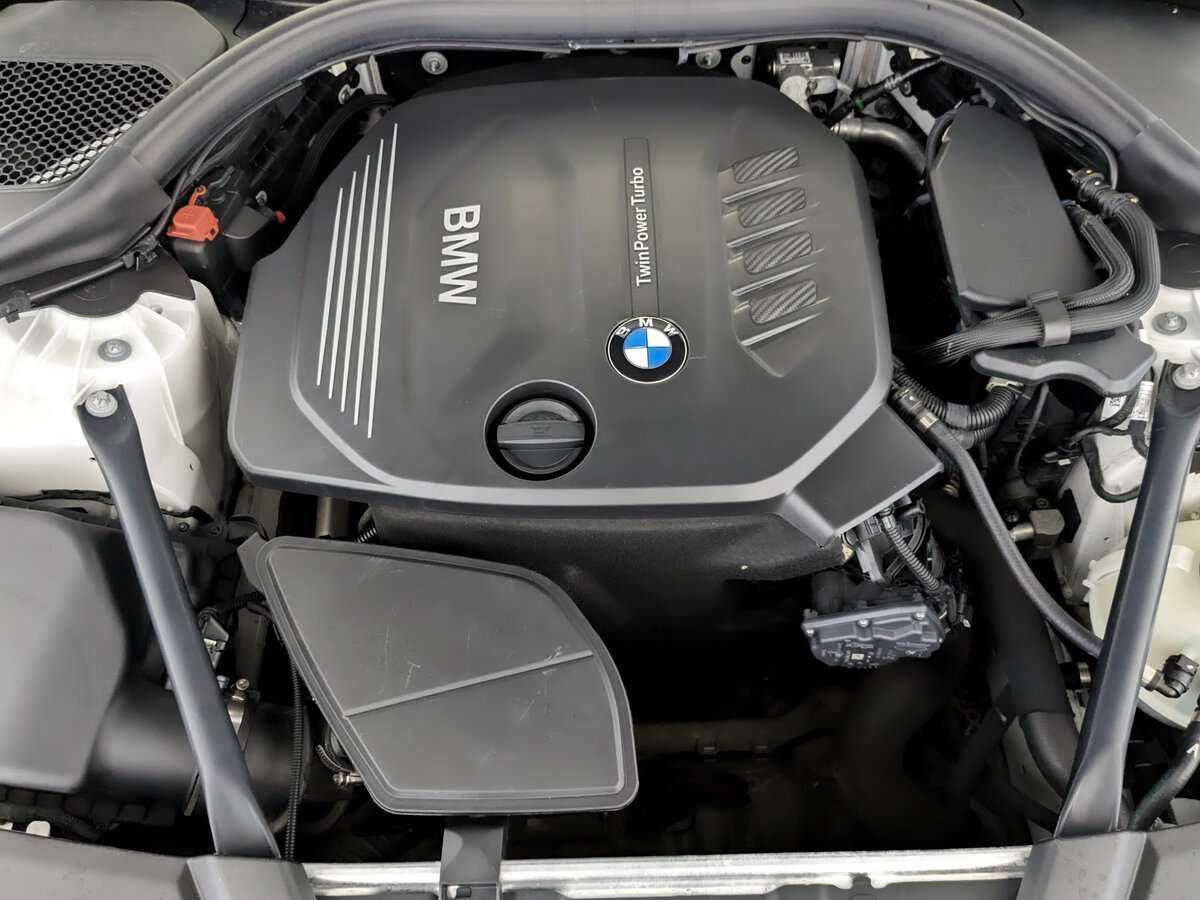 Купить BMW 5 серии 520d xDrive, 2017, 72 392 км, фото №9