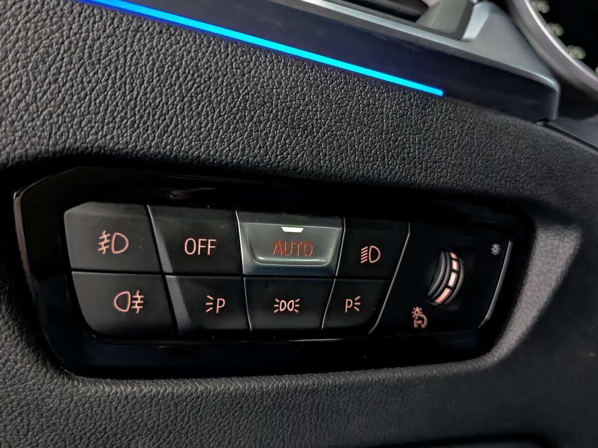 Купить BMW 3 серии 320d xDrive, 2020, 43 136 км, фото №23