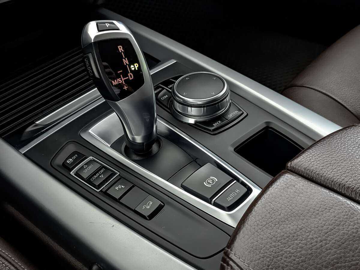 Купить BMW X5 25d, 2017, 200 225 км, фото №21