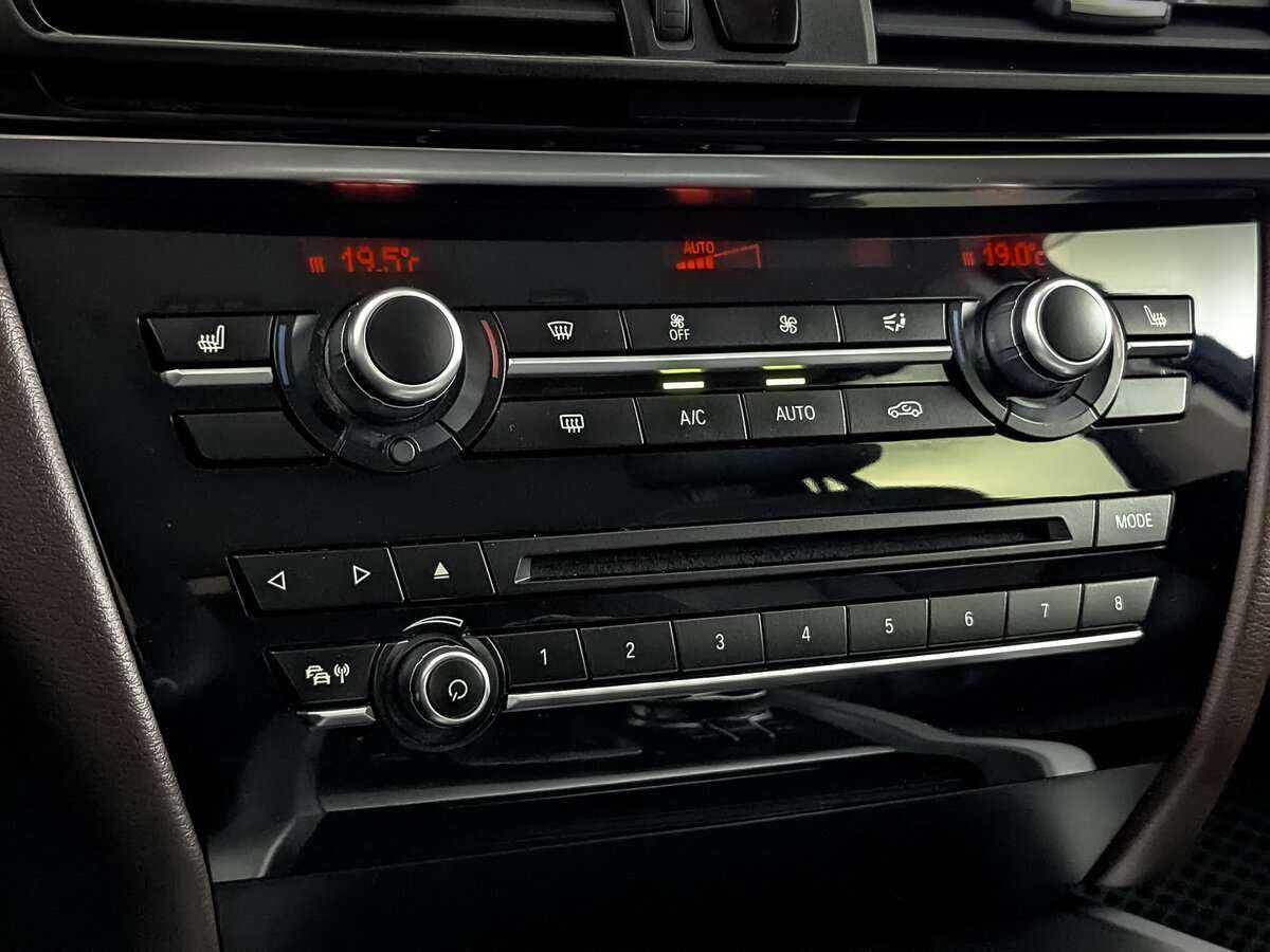 Купить BMW X5 25d, 2017, 200 225 км, фото №22