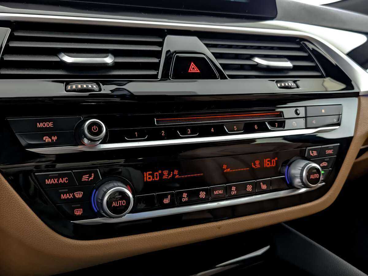 Купить BMW 6 серии Gran Turismo 620d xDrive, 2019, 41 276 км, фото №16