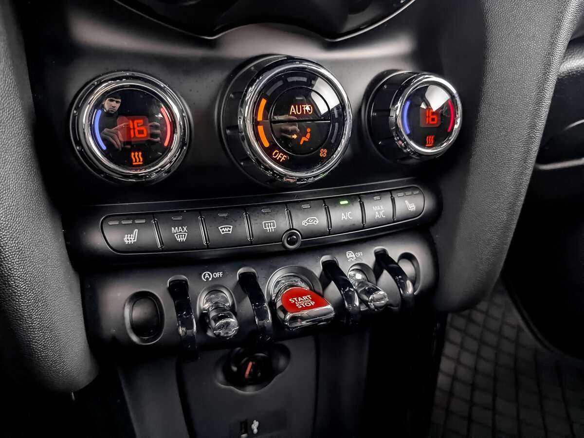 Купить Mini Hatch Cooper, 2019, 26 349 км, фото №17