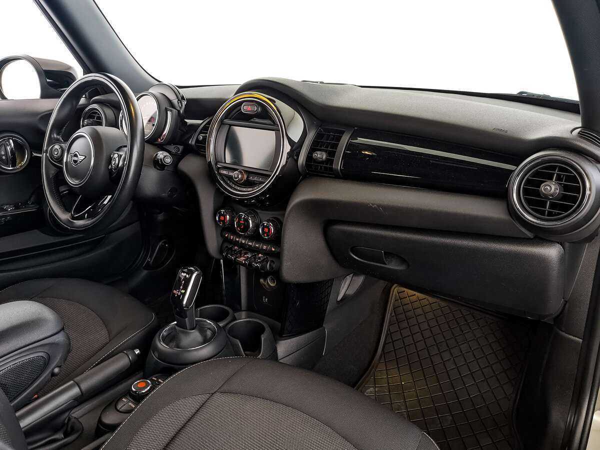 Купить Mini Hatch Cooper, 2020, 112 408 км, фото №9