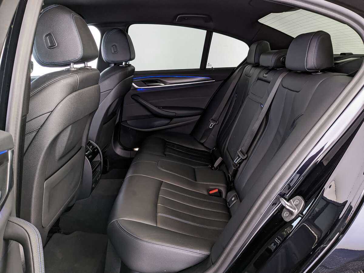 Купить BMW 5 серии 520d xDrive, 2021, 47 261 км, фото №14