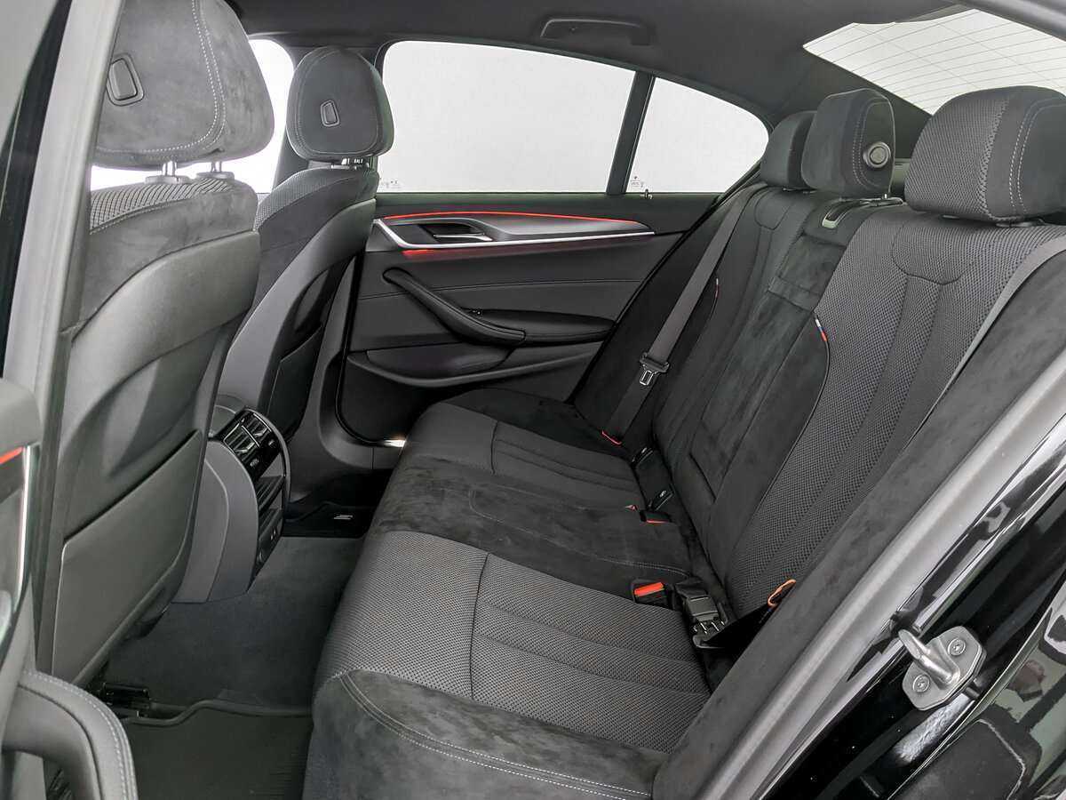 Купить BMW 5 серии 520d xDrive, 2021, 57 000 км, фото №10