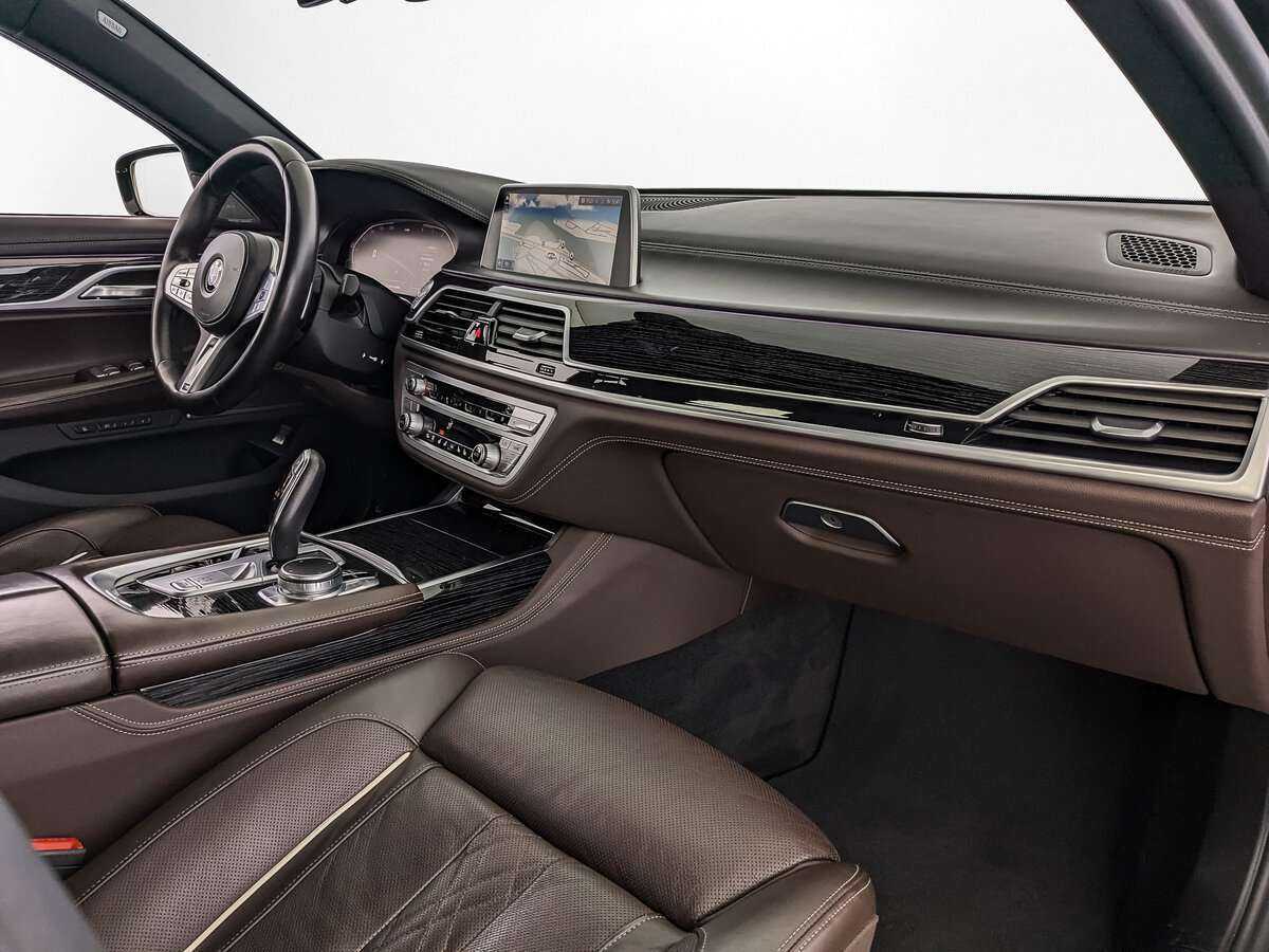 Купить BMW 7 серии 730d xDrive, 2020, 82 444 км, фото №9