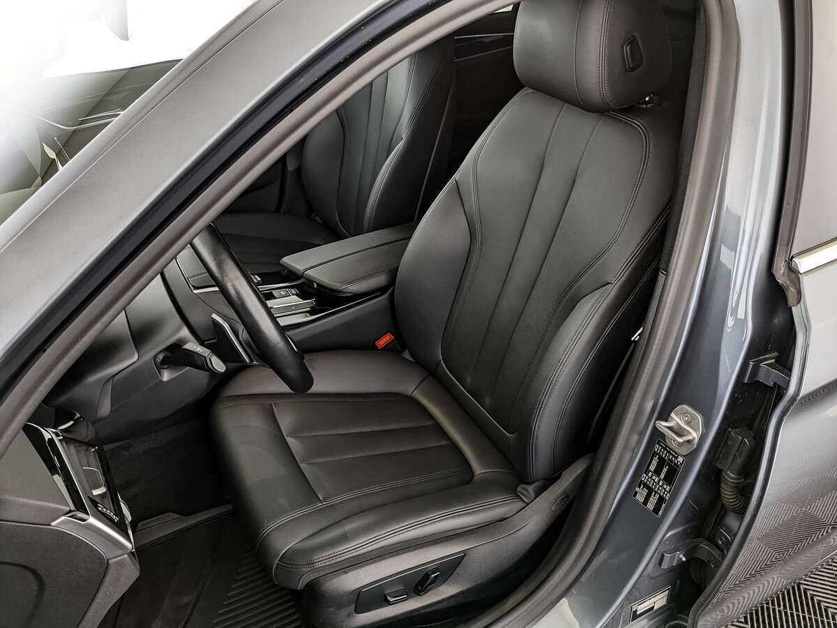 Купить BMW 5 серии 520i, 2020, 81 481 км, фото №16