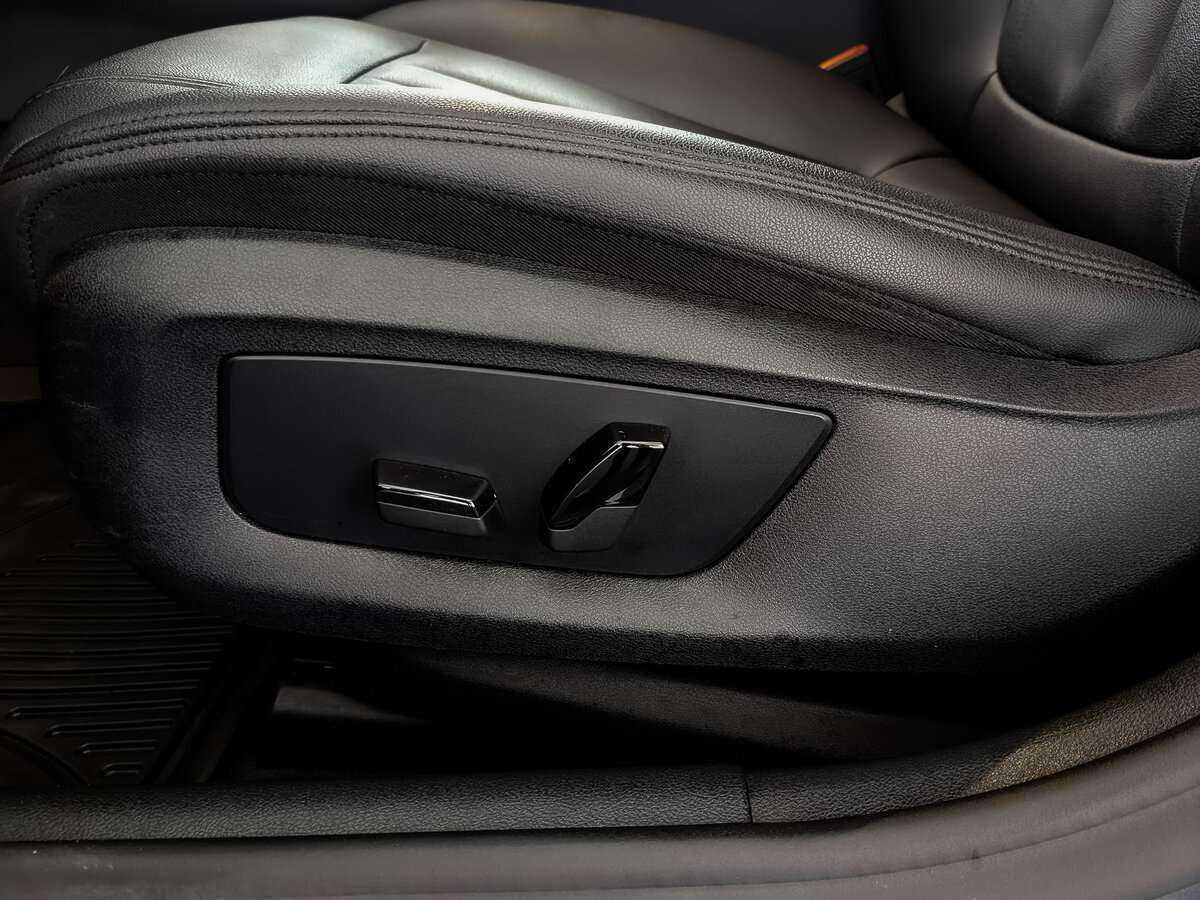 Купить BMW 5 серии 520i, 2020, 81 481 км, фото №17