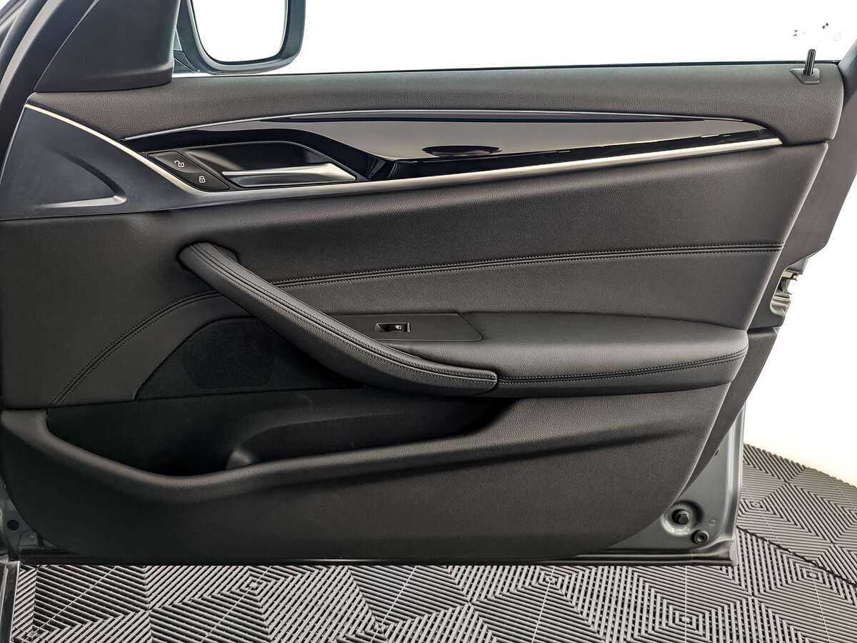 Купить BMW 5 серии 520i, 2020, 81 481 км, фото №21