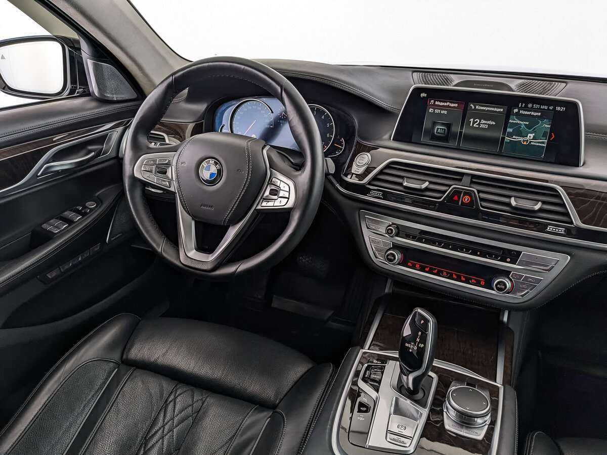 Купить BMW 7 серии Long 750Li xDrive, 2017, 78 101 км, фото №25
