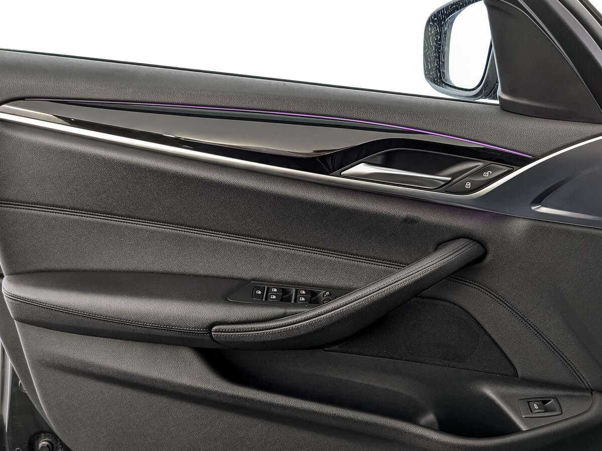 Купить BMW 5 серии 520d xDrive, 2017, 178 791 км, фото №15