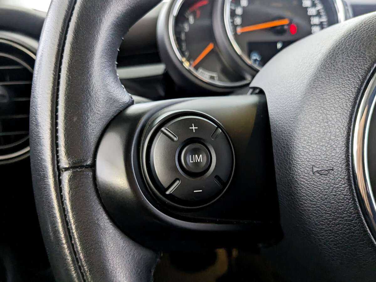 Купить Mini Hatch Cooper, 2019, 59 904 км, фото №23