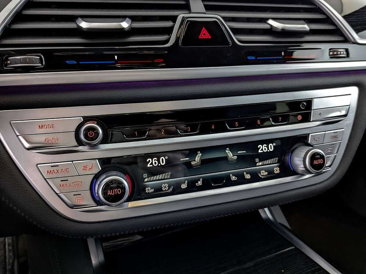 Купить BMW 7 серии 730d xDrive, 2020, 47 555 км, фото №21