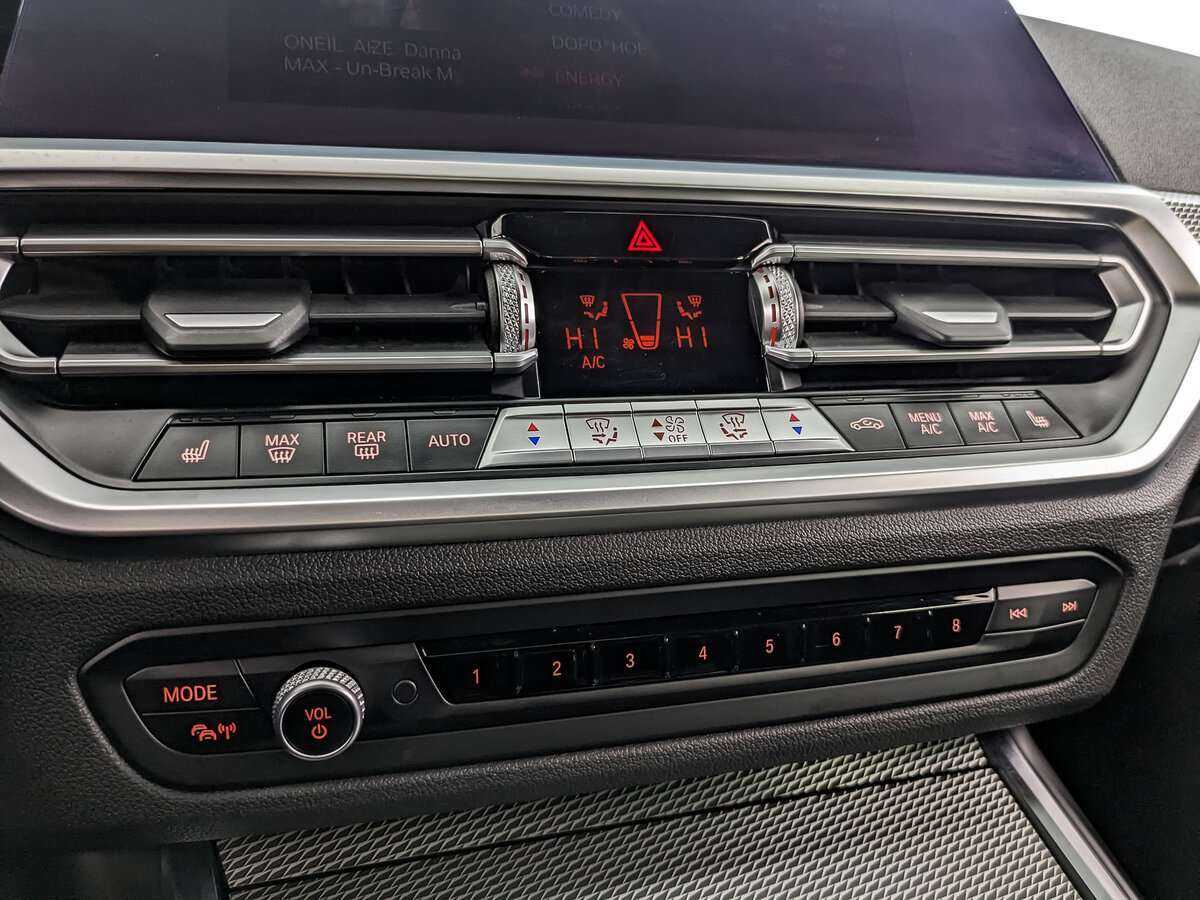 Купить BMW 3 серии 320d xDrive, 2021, 85 217 км, фото №17