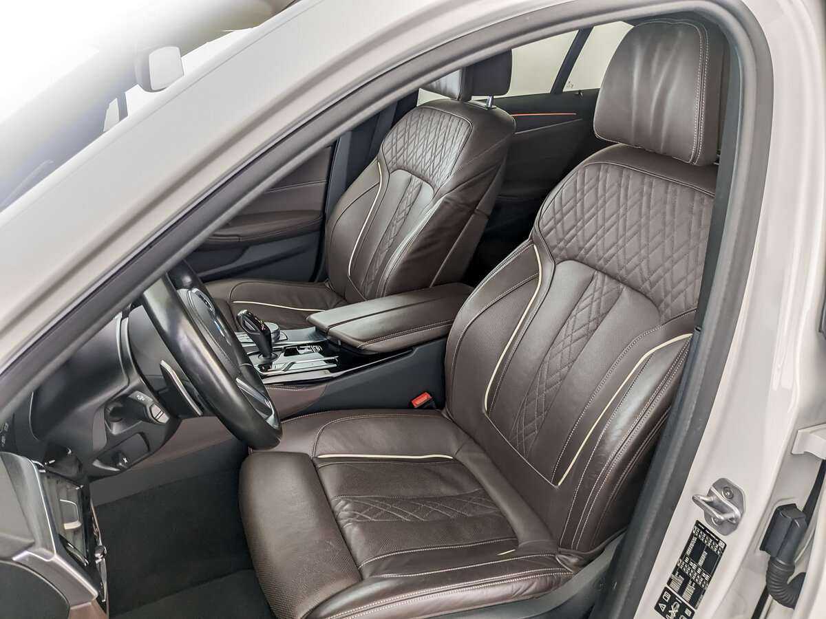 Купить BMW 5 серии 530d xDrive, 2020, 66 452 км, фото №14