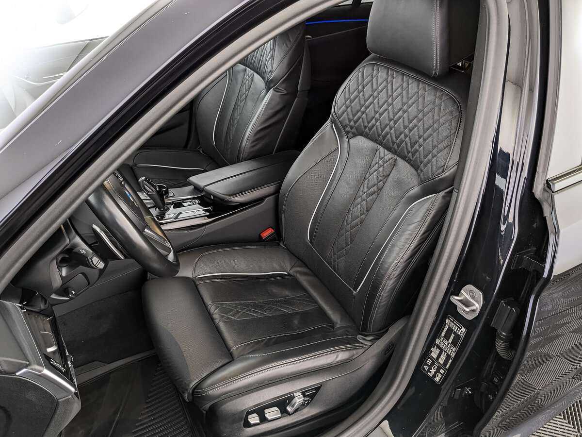 Купить BMW 5 серии 530d xDrive, 2021, 82 551 км, фото №12