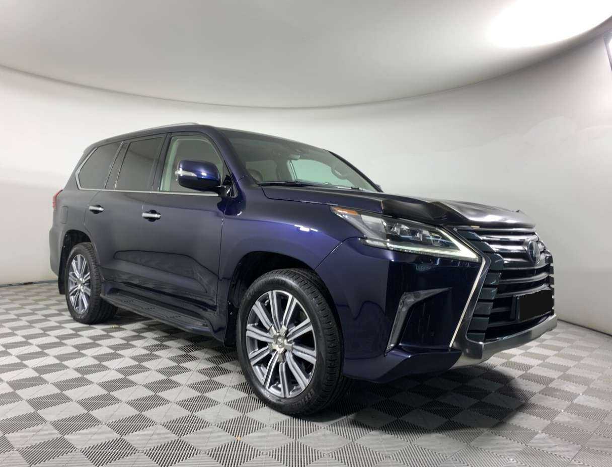 Lexus LX