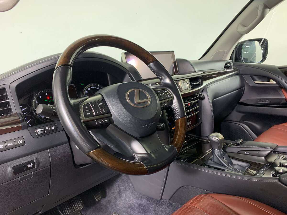 Купить Lexus LX 570, 2017, 153 919 км, фото №10