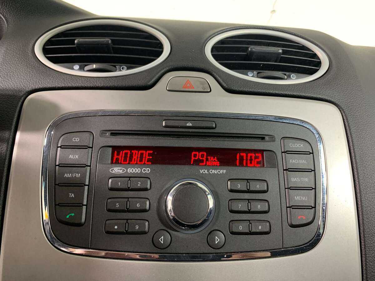 Купить Ford Focus, 2011, 250 501 км, фото №13