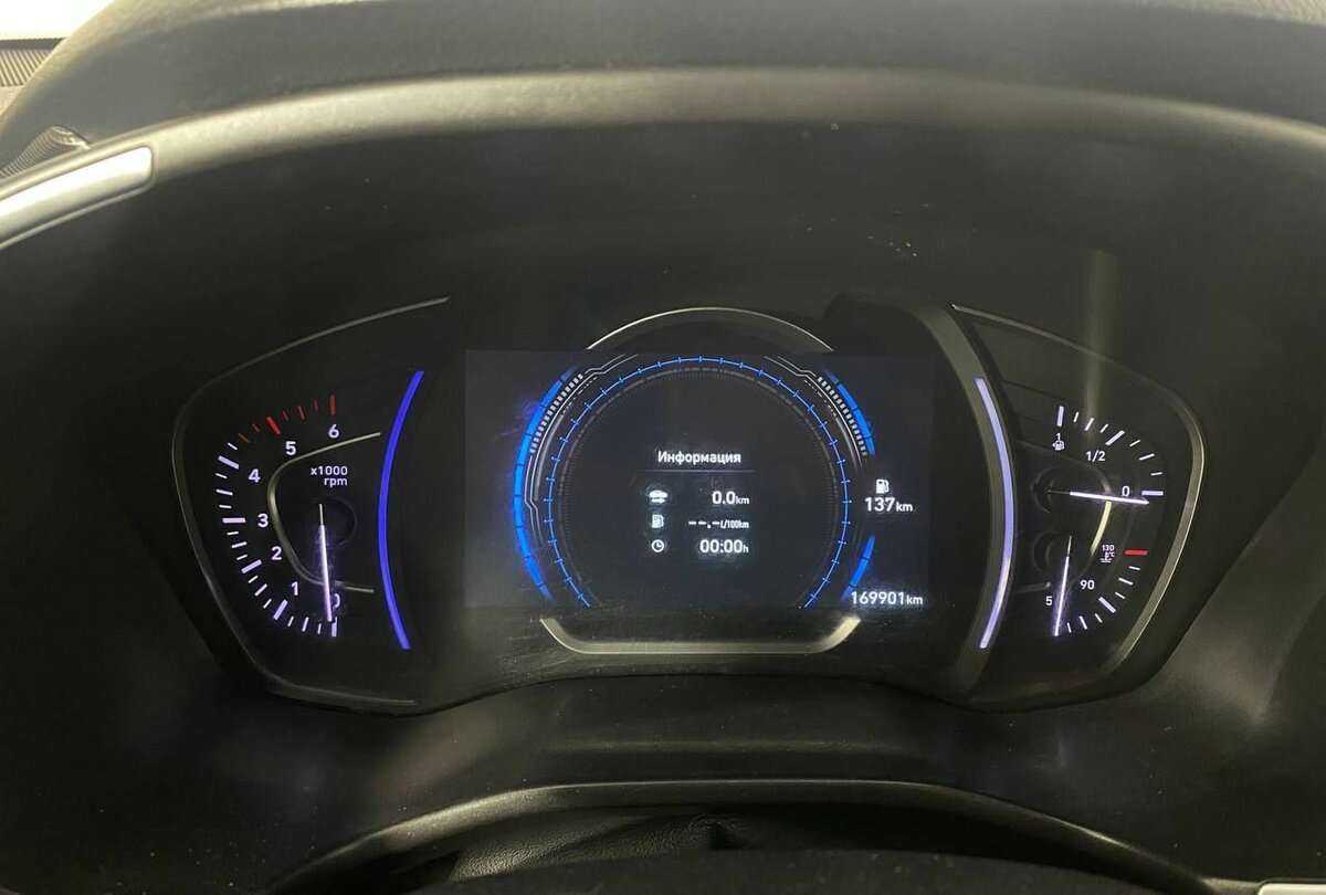 Купить Hyundai Santa Fe, 2018, 169 902 км, фото №10