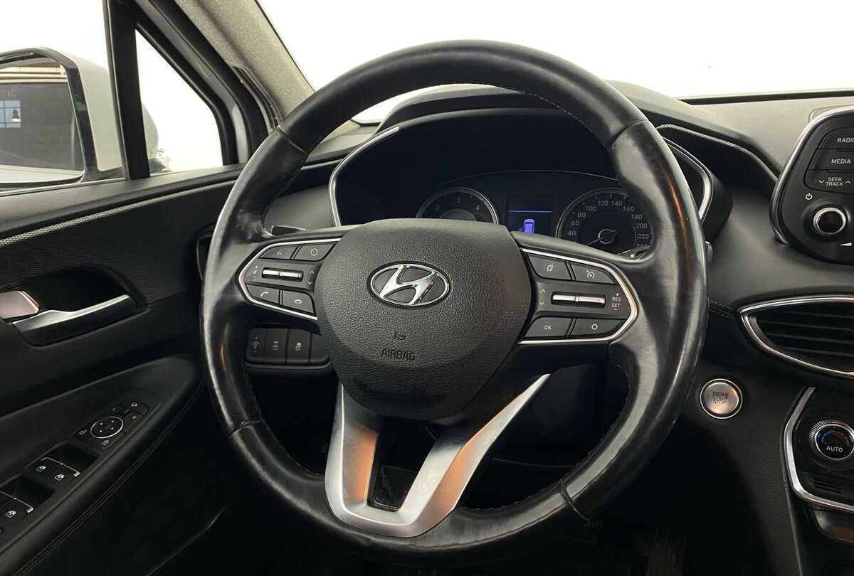 Купить Hyundai Santa Fe, 2019, 118 001 км, фото №9