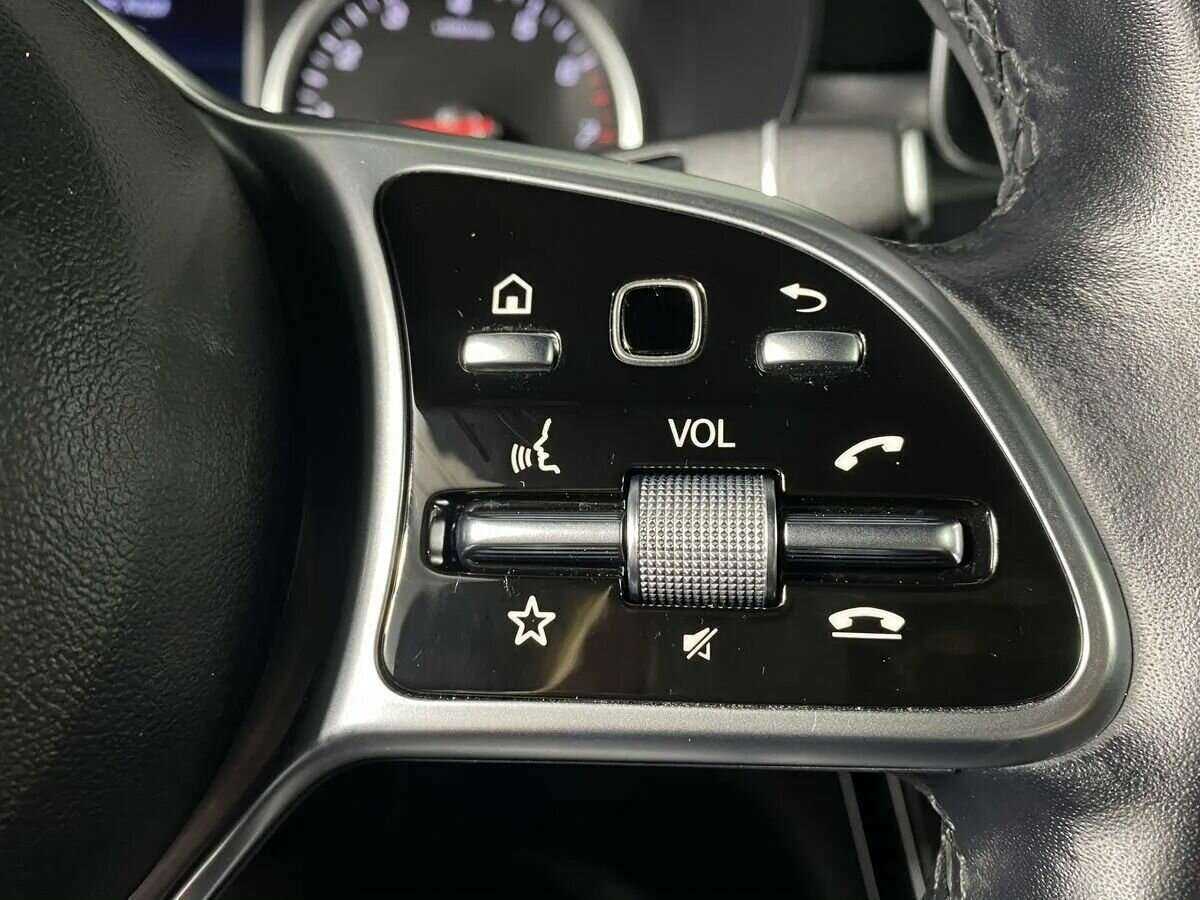 Купить Mercedes-Benz GLC 200, 2021, 45 000 км, фото №17