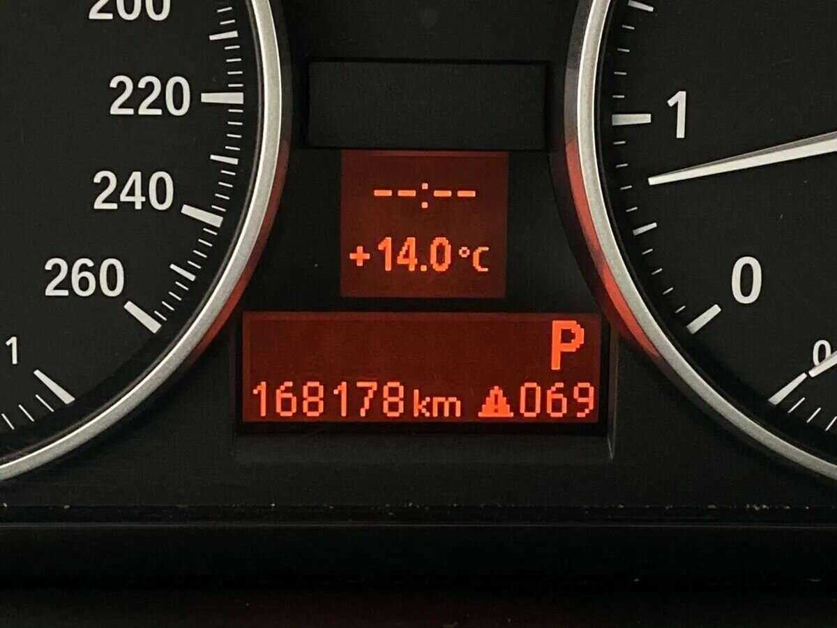 Купить BMW 3 серии 318i, 2011, 168 000 км, фото №15