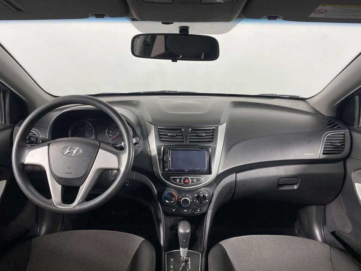 Купить Hyundai Solaris, 2011, 162 000 км, фото №12