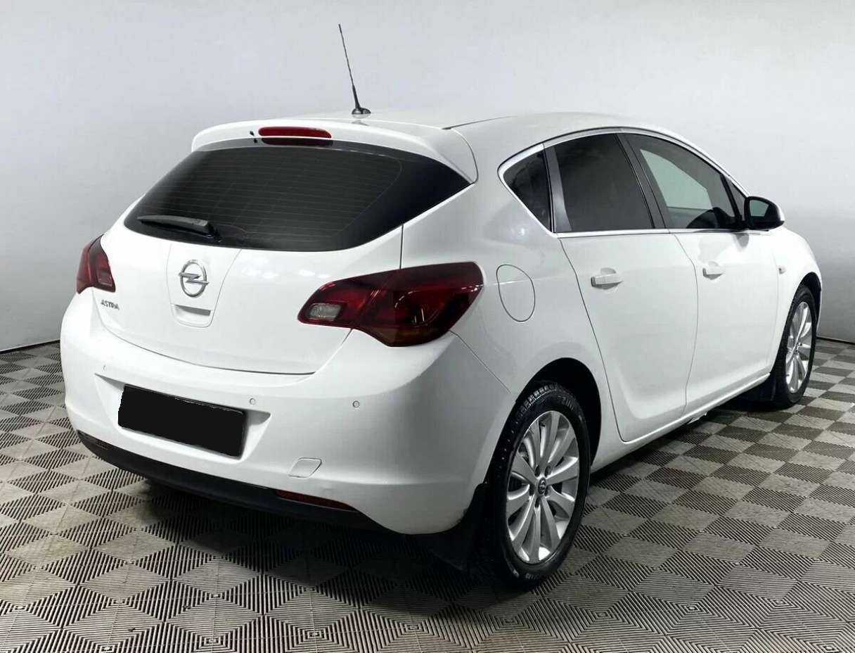 Купить Opel Astra, 2012, 188 000 км, фото №5