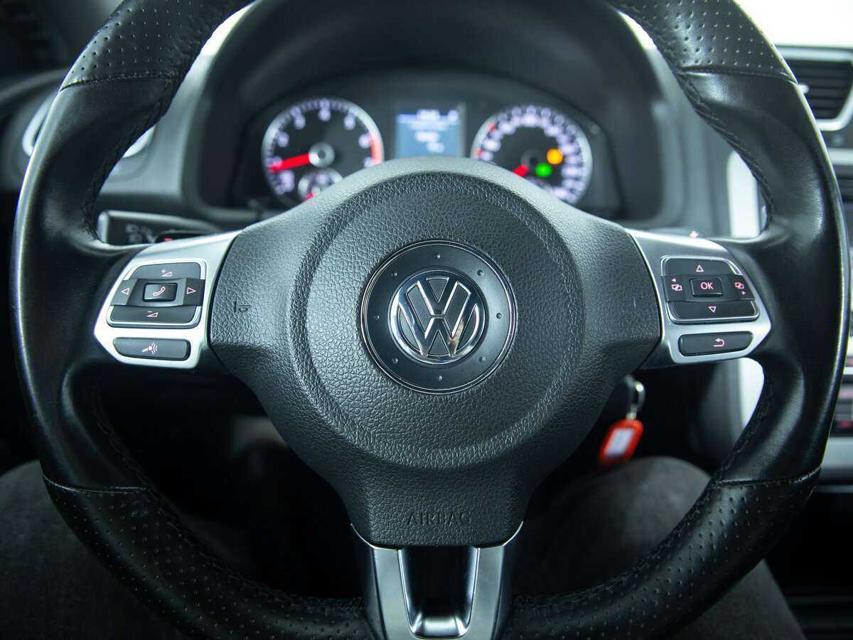 Купить Volkswagen Scirocco, 2011, 120 352 км, фото №11
