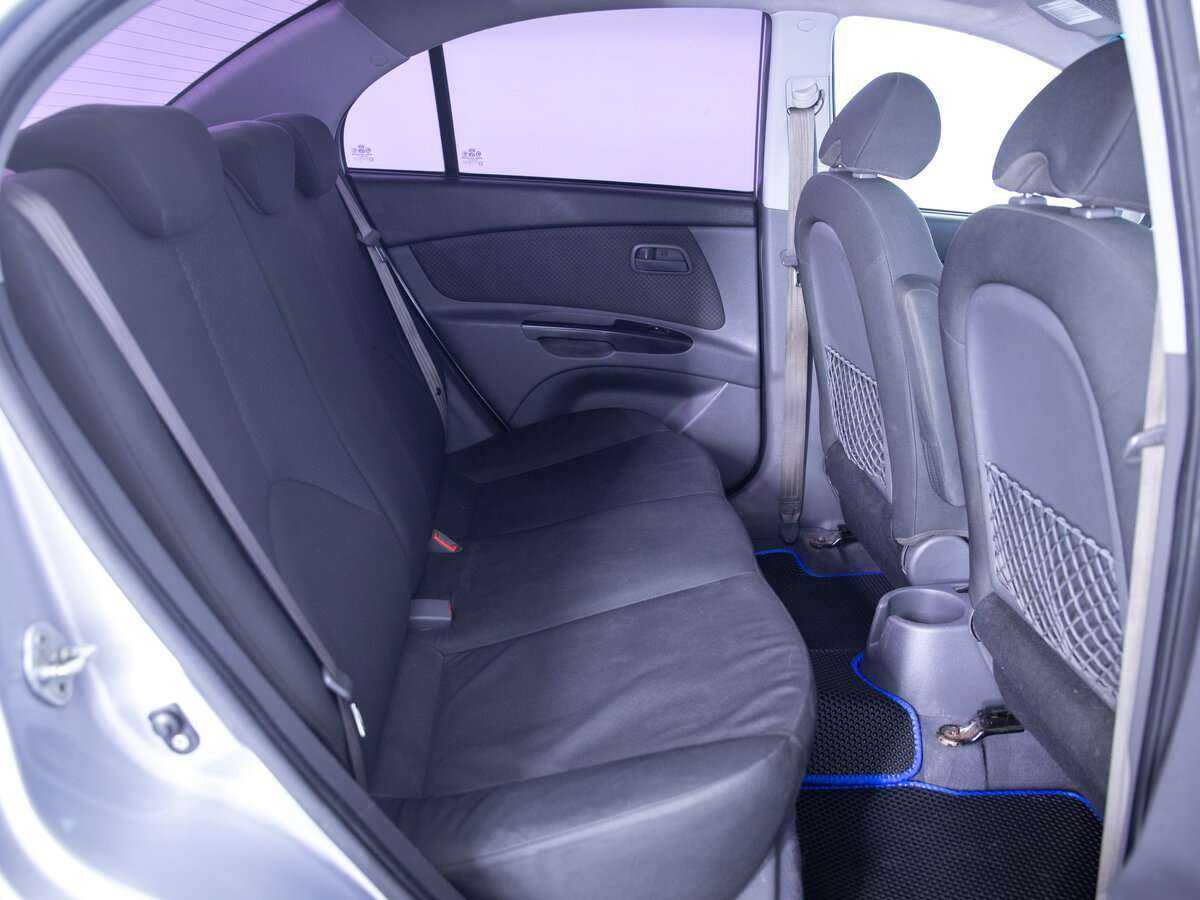 Купить Kia Rio, 2010, 133 072 км, фото №9