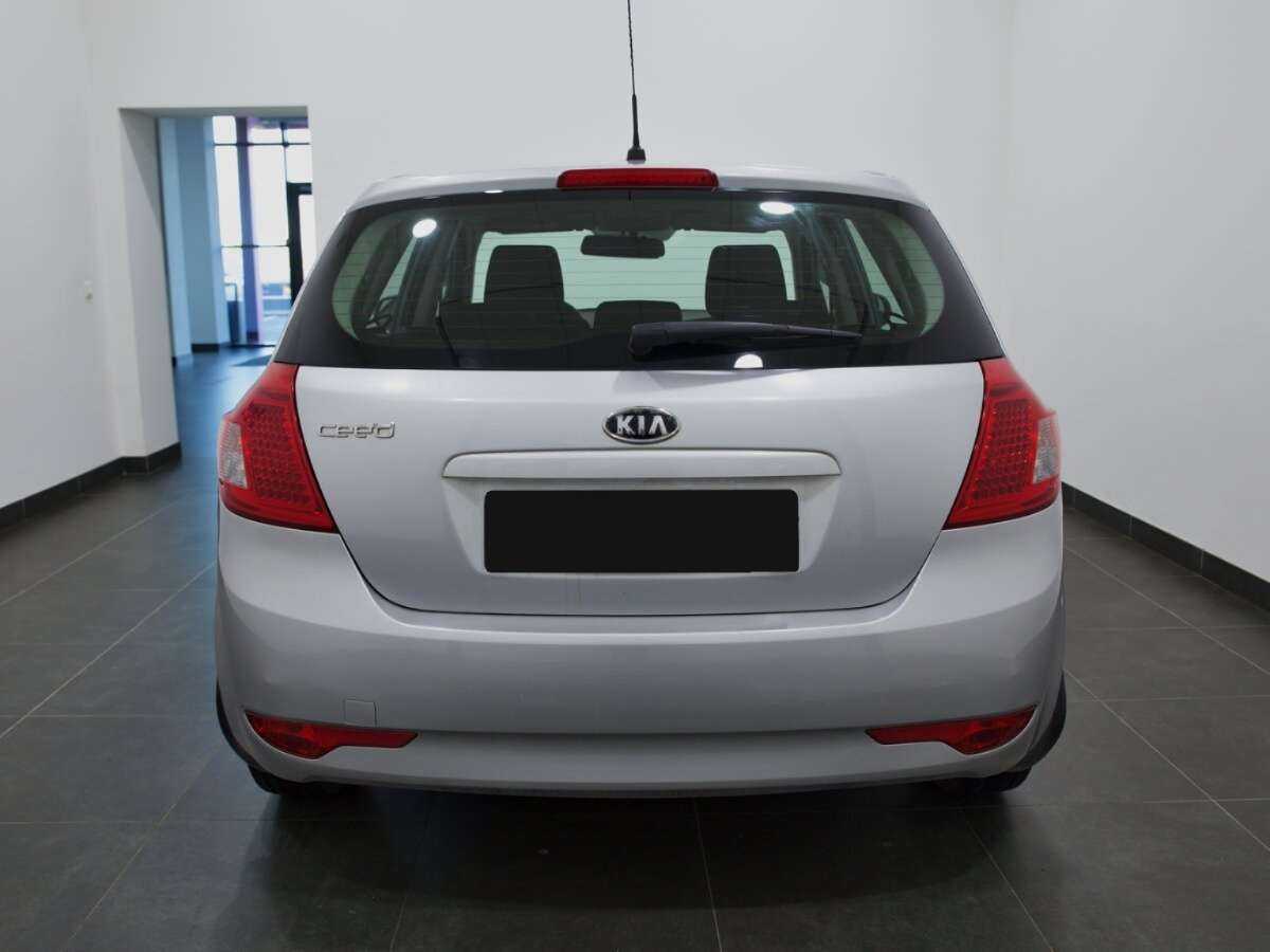 Купить Kia Ceed, 2011, 120 212 км, фото №5