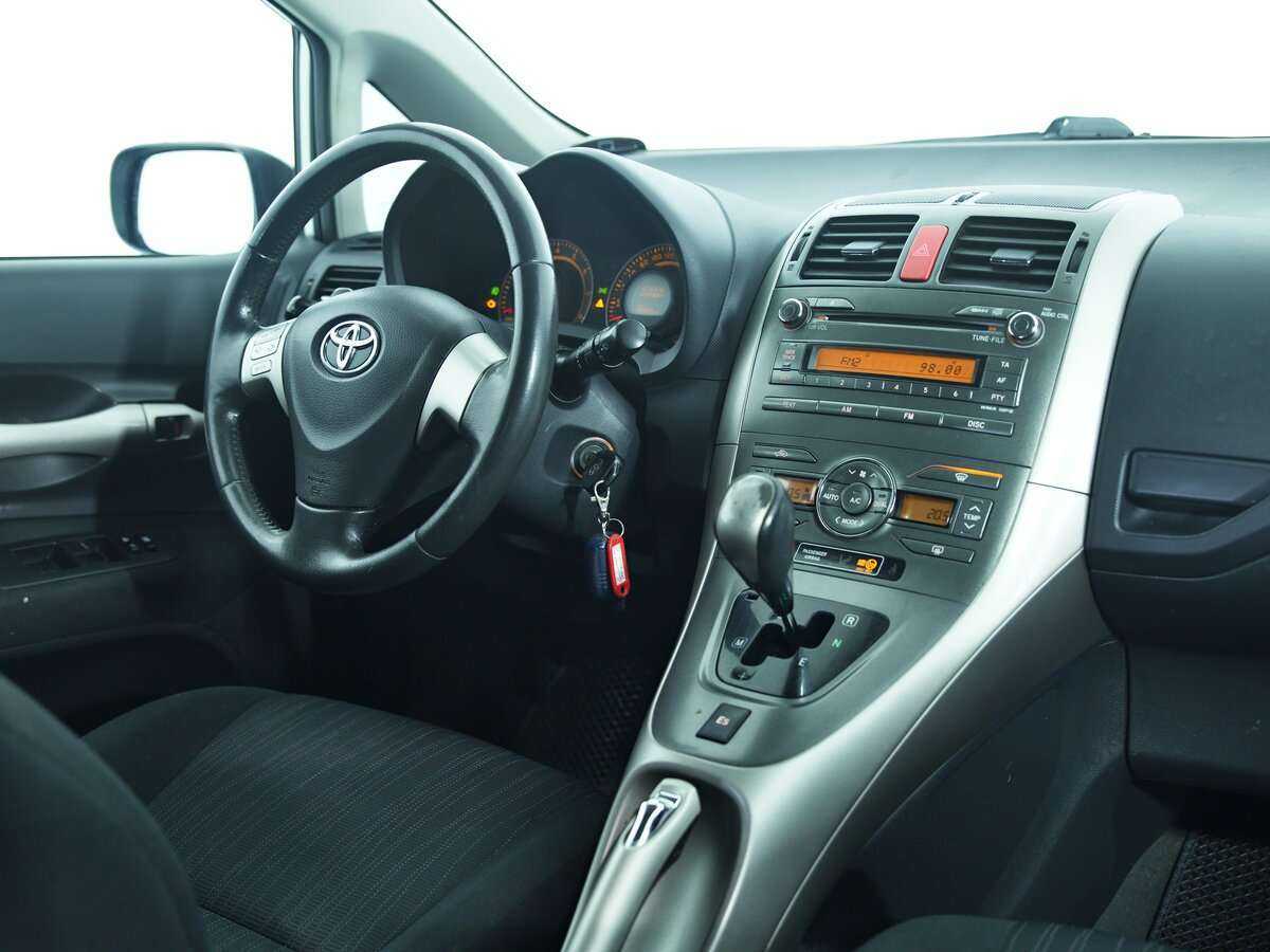 Купить Toyota Auris, 2008, 189 193 км, фото №13