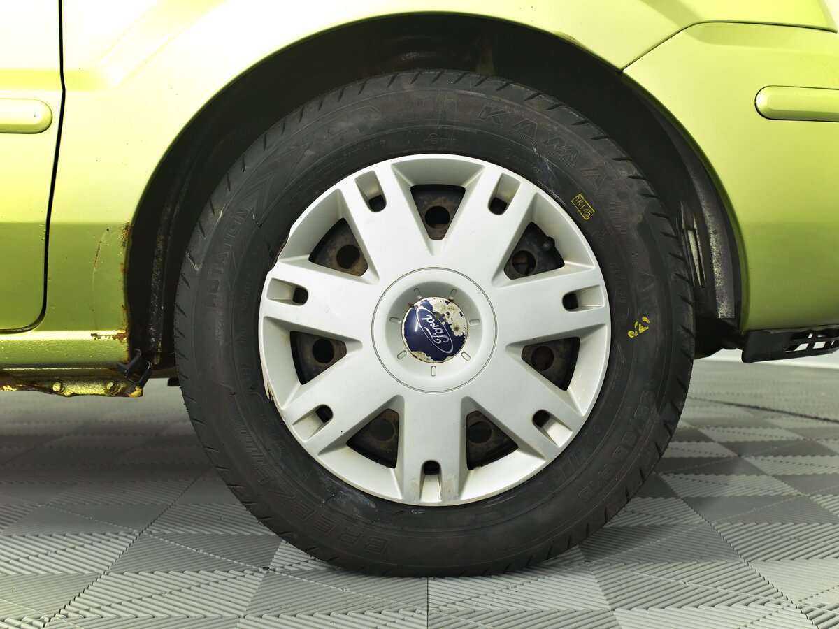 Купить Ford Fusion, 2005, 228 696 км, фото №10