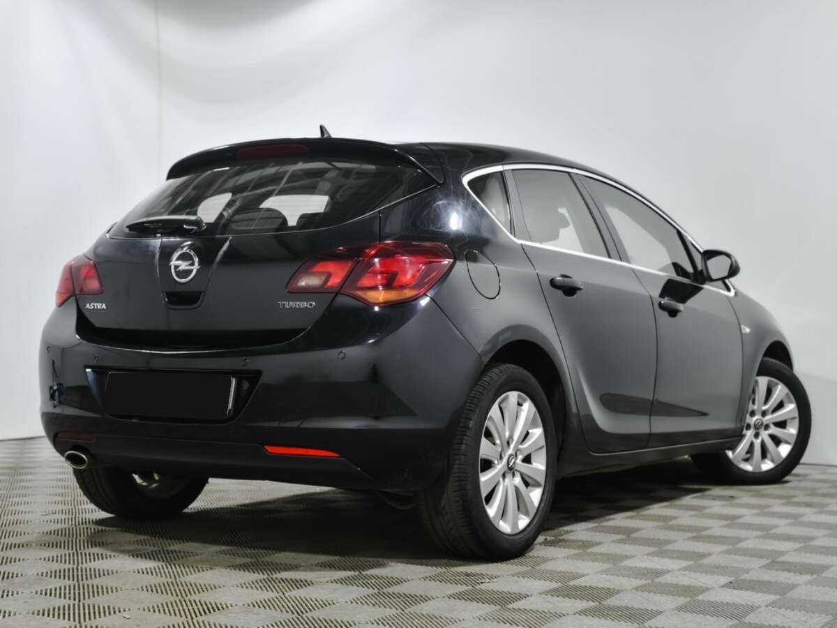 Купить Opel Astra, 2010, 137 053 км, фото №4