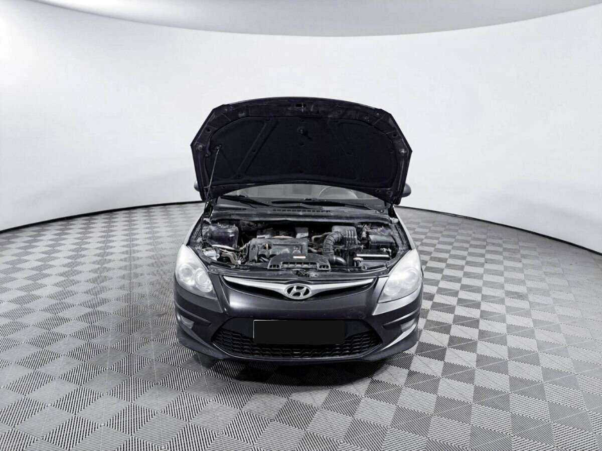 Купить Hyundai i30, 2010, 224 289 км, фото №9