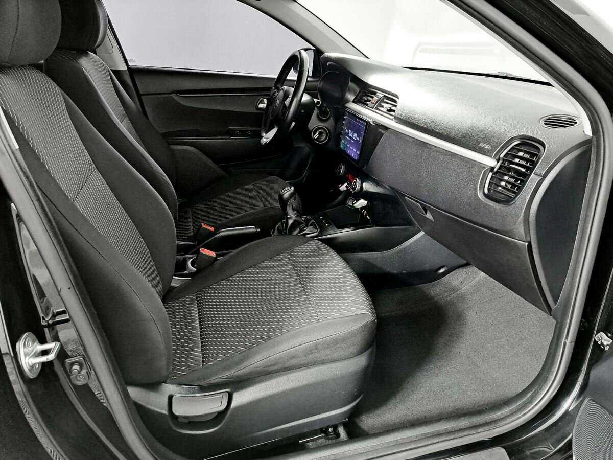 Купить Kia Rio, 2019, 64 116 км, фото №9