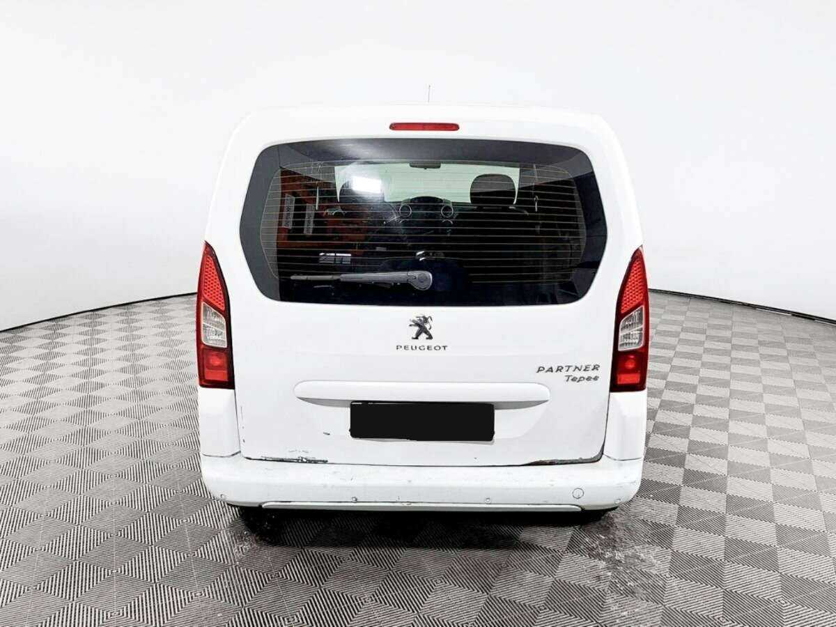 Купить Peugeot Partner, 2012, 240 570 км, фото №6
